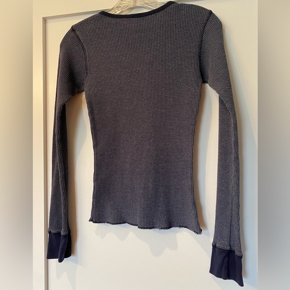 Volcom Thermal Top - Picture 3 of 7
